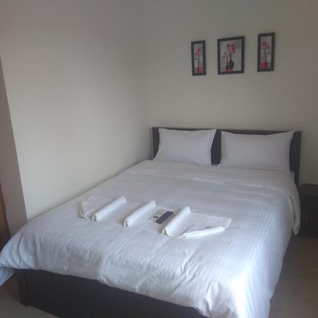 Sk Residency Bed & Breakfast บังกาลอร์ ภายนอก รูปภาพ